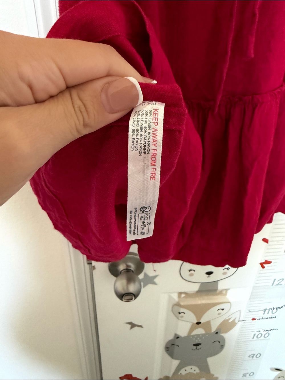 Button-Front Puff Sleeve Mini Dress in Fuchsia - Picture 7 of 7